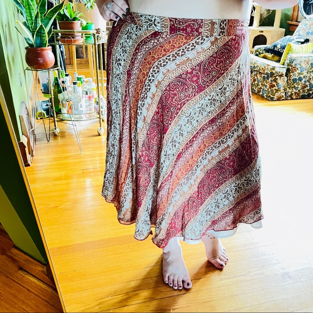Laura Ashley Woman Silk Midi-length Red Paisley Skirt